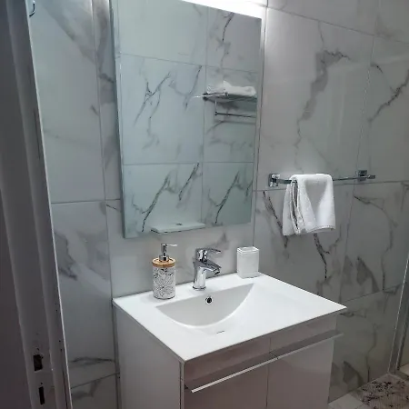 Artemis House Apartament *